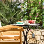 Millianna - Ground Floor Apartment *